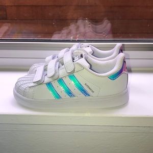Kids Adidas Superstars - Brand New
